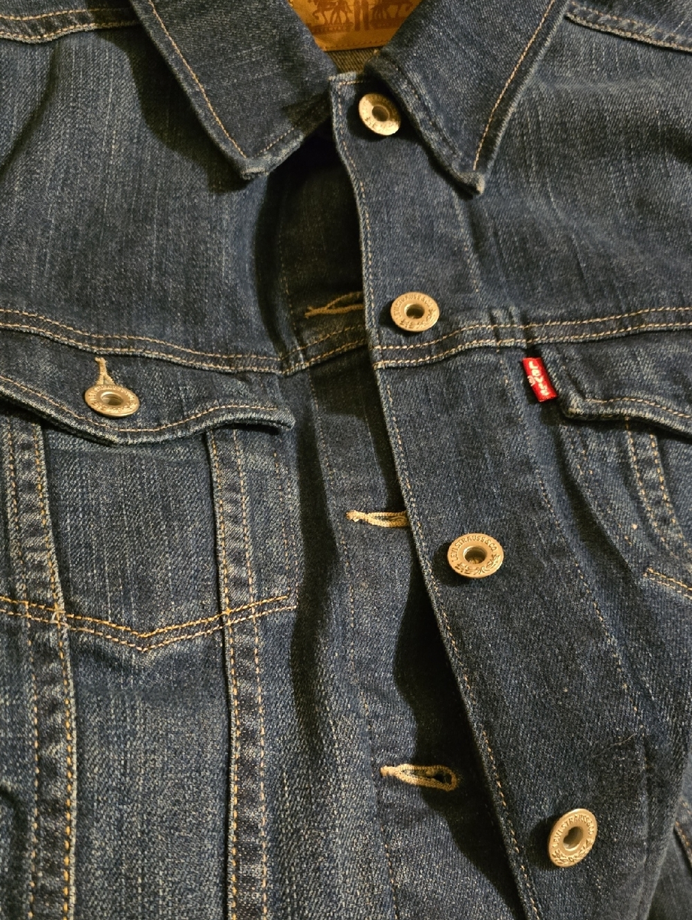 Levi's Trucker Jacket Women's Size Small Blue Trucker Denim Jean Jacket